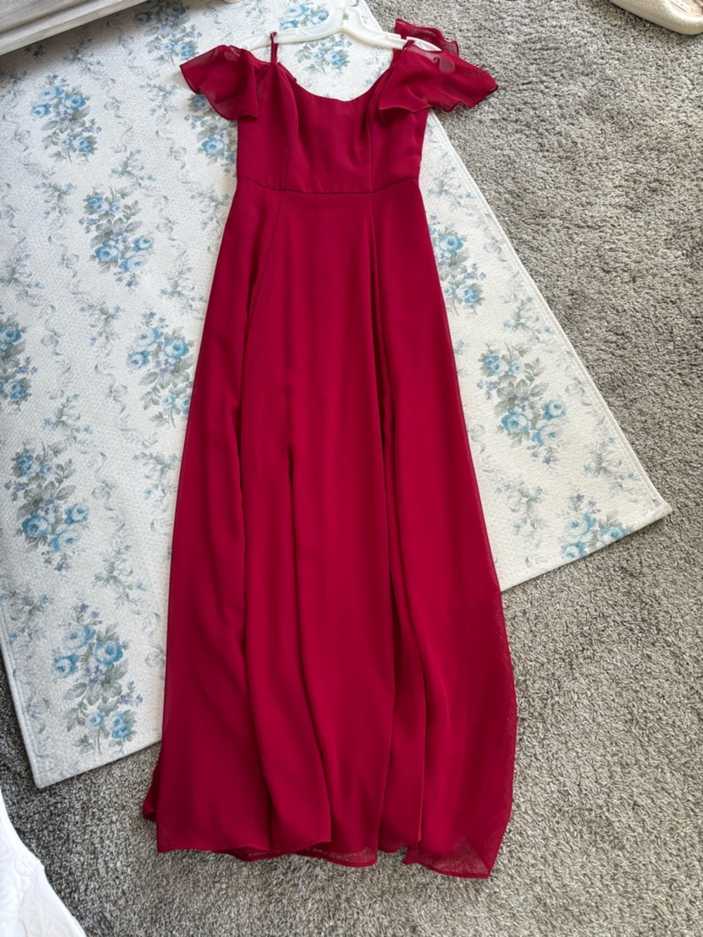 Elegant Red Off-Shoulder Maxi Dress